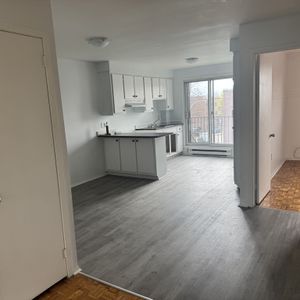 Laval-Des-Rapides, Grand 4 1/2 à Louer - Photo 2