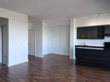 Lph 05 35 Brian Peck Crescent N - Photo 4