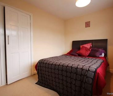 5 bedroom property to rent in Worcester - Photo 2