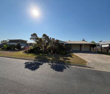 3 BEDROOM HOME NORTH MACKAY - Photo 5