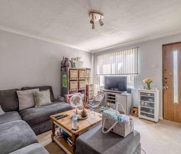 Cobb Close, Datchet, SL3 - Photo 1