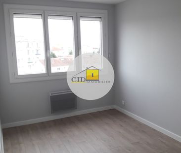 Appartement - 2 pièces - 44,96 m² - Saint-Priest - Photo 2