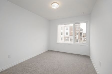 For Lease - 7 Moosehead Drive, Brampton, Ontario - Photo 4