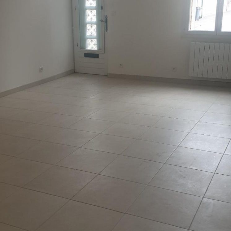 MAISON NEUVE / FBG D'ISLE - Photo 1