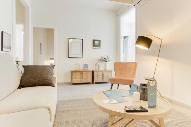 Carrer de Rocafort, Barcelona, Catalonia 08015 - Photo 1