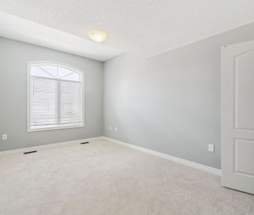 For Lease - 1466 Chretien Street, Milton, Ontario - Photo 2