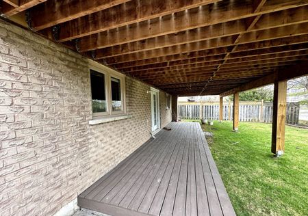 For Lease - 31 Havagal Crescent, Markham, Ontario - Photo 4