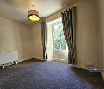 3 bedroom detached house to rent - Photo 5