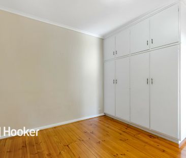 Perfect unit in a prime location! - Photo 1