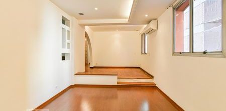 Apartamento para alugar com 106m², 3 quartos e 1 vaga - Photo 2