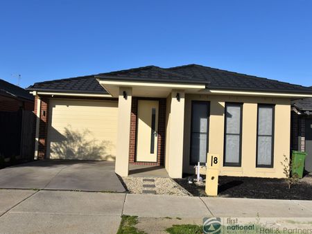 8 Abbeyard Drive, 3978, Clyde Vic - Photo 3