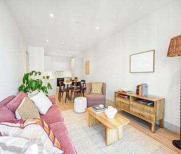 2 bedroom apartment to rent - Photo 3