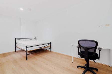 Self-Contained Studio - Photo 4