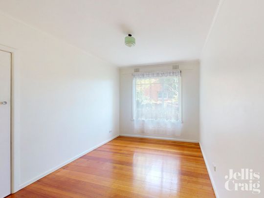 6 Victoria Street, Box Hill - Photo 1