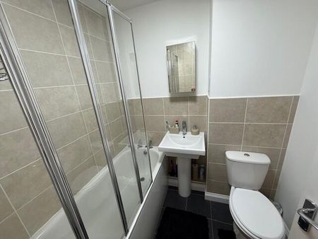 2 bedroom terraced house to rent - Photo 2