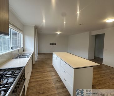 Spacious Family Living in the Heart of Officer - Photo 4