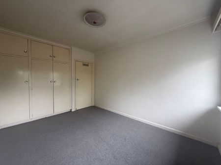 6/281 Balaclava Road CAULFIELD NORTH - Photo 3