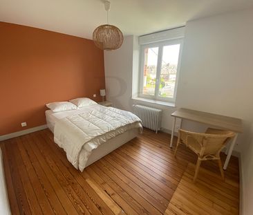 Location Maison 7 pièces 213m² - Photo 4