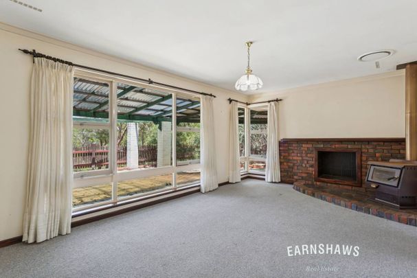 A Hills Hideaway - Photo 1