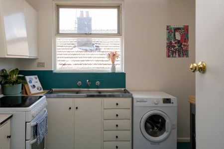 8/121 St Georges Road, Northcote VIC 3070 - Photo 2