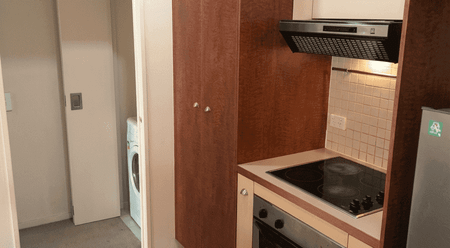 Central Eden Terrace Gem with Secure Carpark - Photo 3