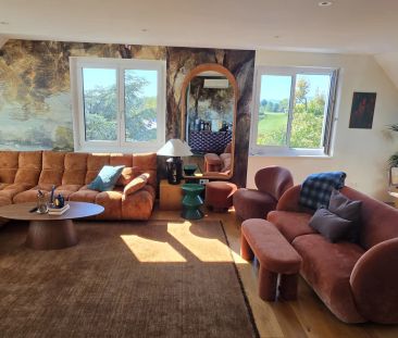 Traumhafte Dachterrassenwohnung mit Fernsicht in Top-Lage mit Tiefg... - Photo 1
