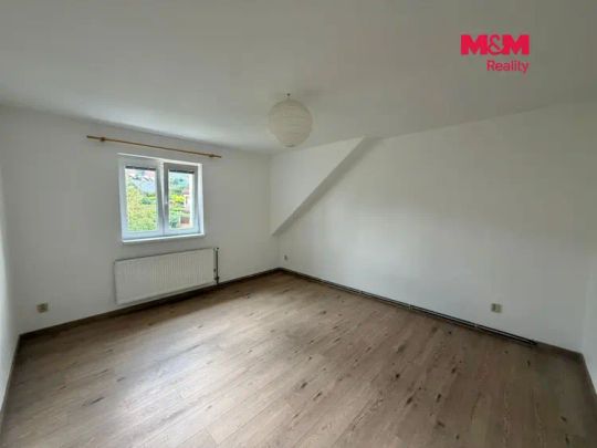 Pronájem bytu 2+kk, 48 m - Photo 1