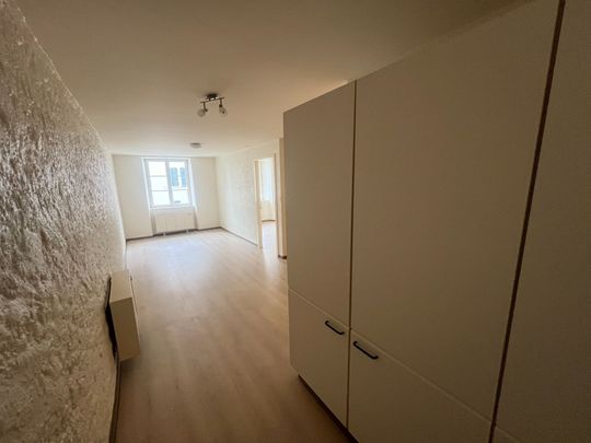 Nice 2.5 room apartment in the old town on the 1st or 2nd floor - Photo 1