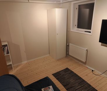 Långvägen, Uppsala - Photo 2