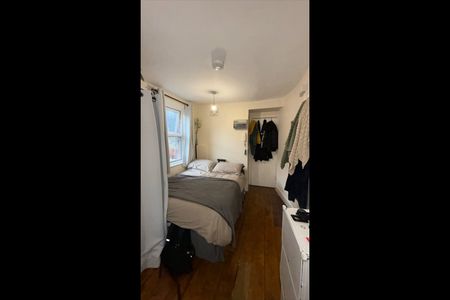 Studio Flat, Mountfield Road, N3 - Photo 2