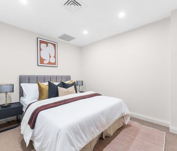 Stunning One Bedroom Apartment in the Heart of Meadowbank - Photo 5