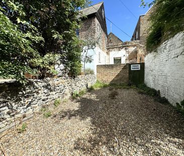 3 bedroom terraced house to rent - Photo 5