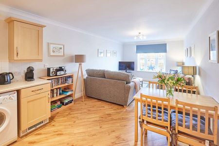 Whitehall Landing - Photo 3