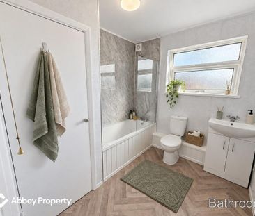 3 bedroom detached house to rent - Photo 6