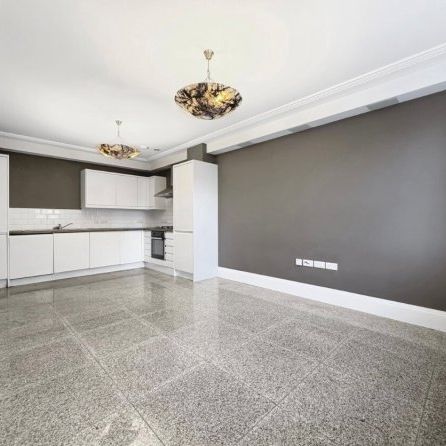 Broadway, Peterborough PE1 1SH, Property for rent - Photo 1