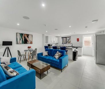 6 bedroom house to rent - Photo 1