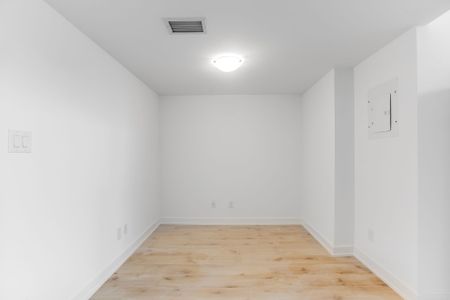 For Lease - 2799 Kingston Road Unit# TH105, Toronto, Ontario - Photo 5