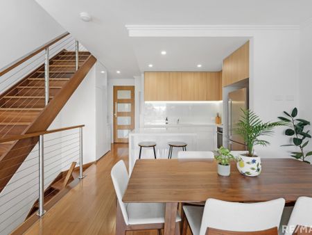 51 Parnell Boulevard, Robina QLD 4226 - House For Rent | Domain - Photo 5