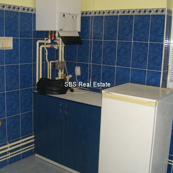 Inchirieri Apartamente 5+ camere Bucuresti - Photo 1