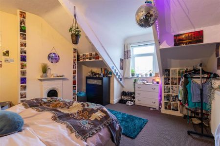 4 bedroom house to rent - Photo 3