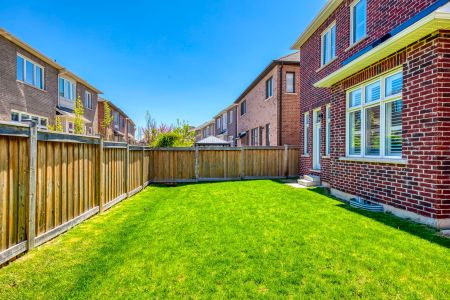 For Lease - 3263 Donald Mackay Street, Oakville, Ontario - Photo 2