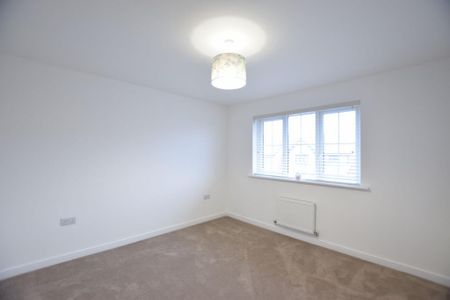 3 bedroom terraced house to rent - Photo 4
