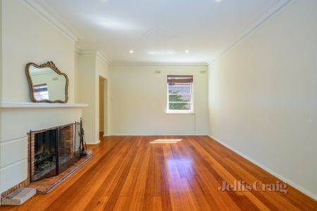 6/106 Toorak Road West, South Yarra - Photo 3