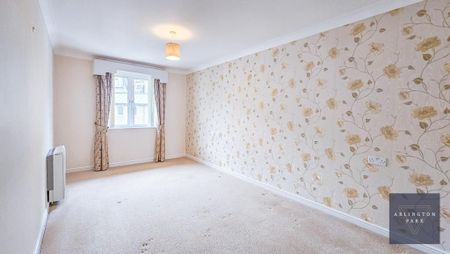 1 bedroom retirement property to rent - Photo 2