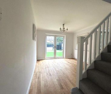 4 bedroom detached house to rent - Photo 3