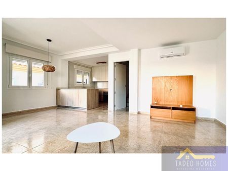 Casa o chalet de alquiler en Bartolome Garcia , 4, Gea y Truyols - Photo 2