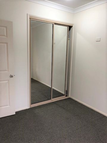 10 Honeyeater Circuit, Douglas QLD 4814 - House For Rent | Domain - Photo 4