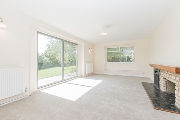 Kingston Bagpuize, OX13 5NE - Photo 1