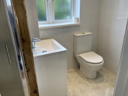 5 bedroom house to rent - Photo 1