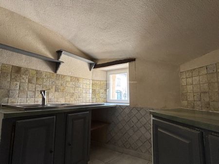 Location Appartement 2 pièces 58m² GRIGNAN 26230 - Photo 3